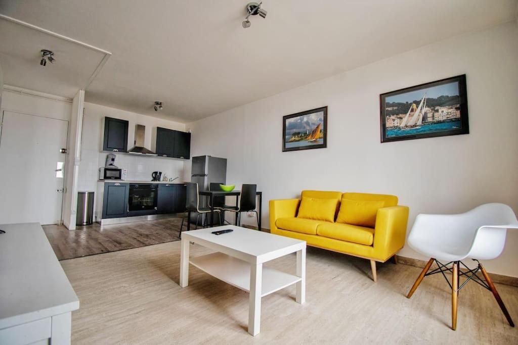 Joli T2 Lumineux Avec Balcon Et Wifi - Proche Cv Appartement Aix-en-Provence Buitenkant foto